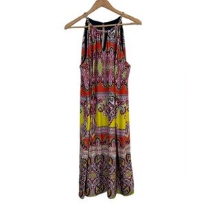 Women’s Sleeveless Mini Swing Dress With Vibrant Paisley Print